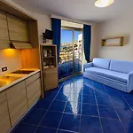 Astro Hotel 4*
