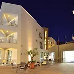 Astro 4* Cefalù