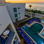 Astro Hotel 4*