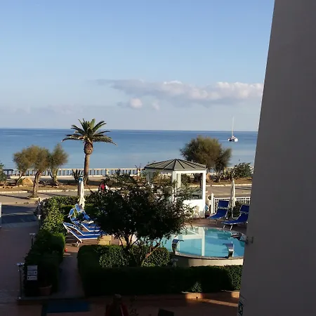 Astro Hotel Cefalu