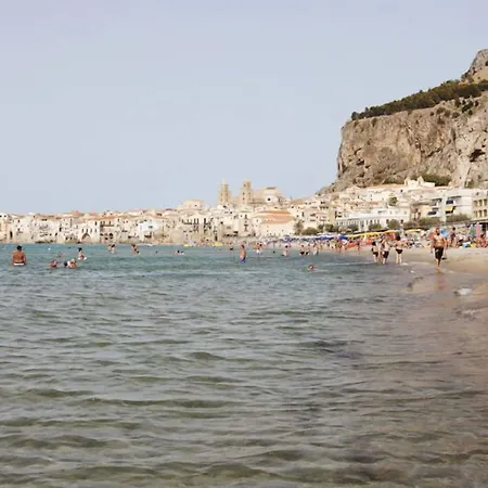 Astro Hotel Cefalu