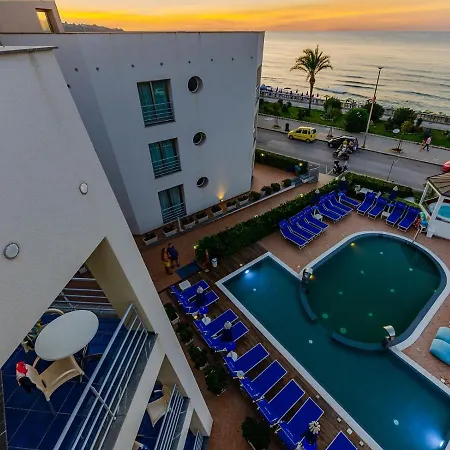 Astro Hotel 4*