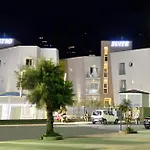 Astro 4* Cefalú