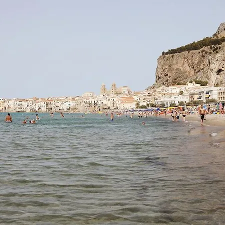 Astro Ξενοδοχείο 4*