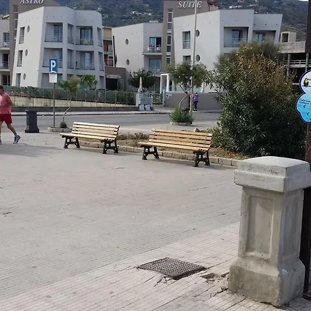 Astro Ξενοδοχείο 4*