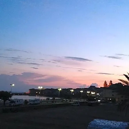 Hotel Astro