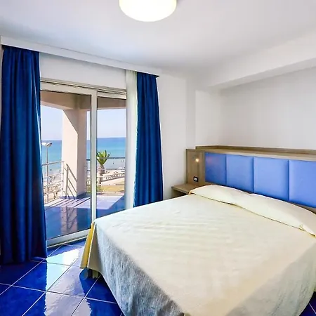 Hotell Astro Cefalù
