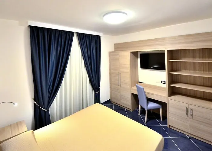 Astro Hotel 4*